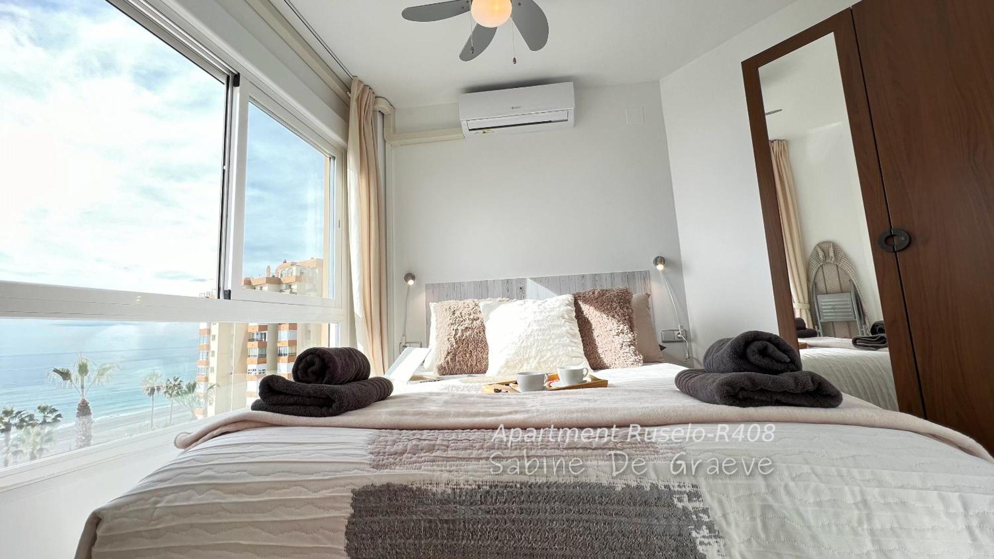 Love Nest By The Sea Wake Up With Ocean Views In Every Room Ruselo R408 Торрокс Екстер'єр фото