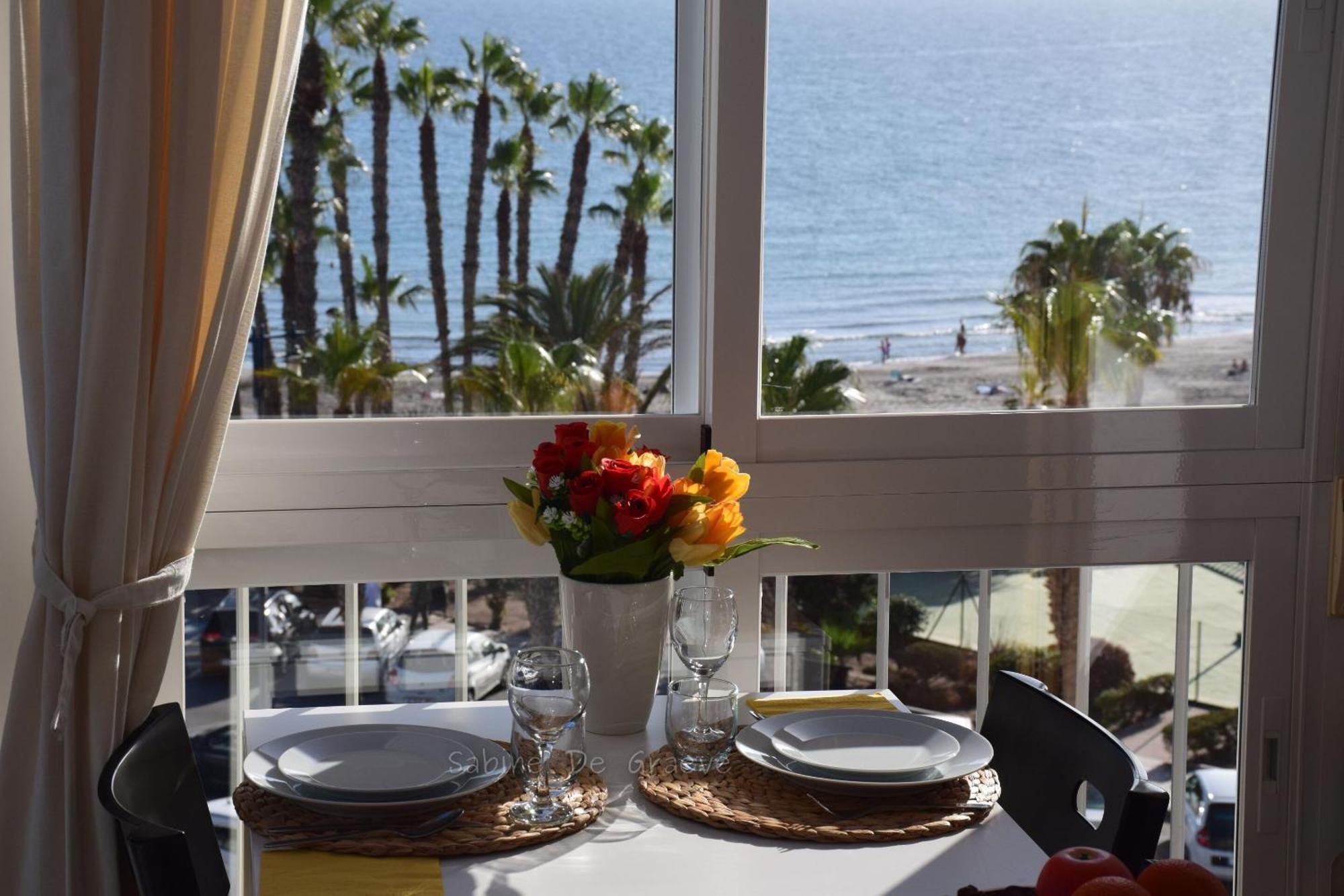 Love Nest By The Sea Wake Up With Ocean Views In Every Room Ruselo R408 Торрокс Екстер'єр фото