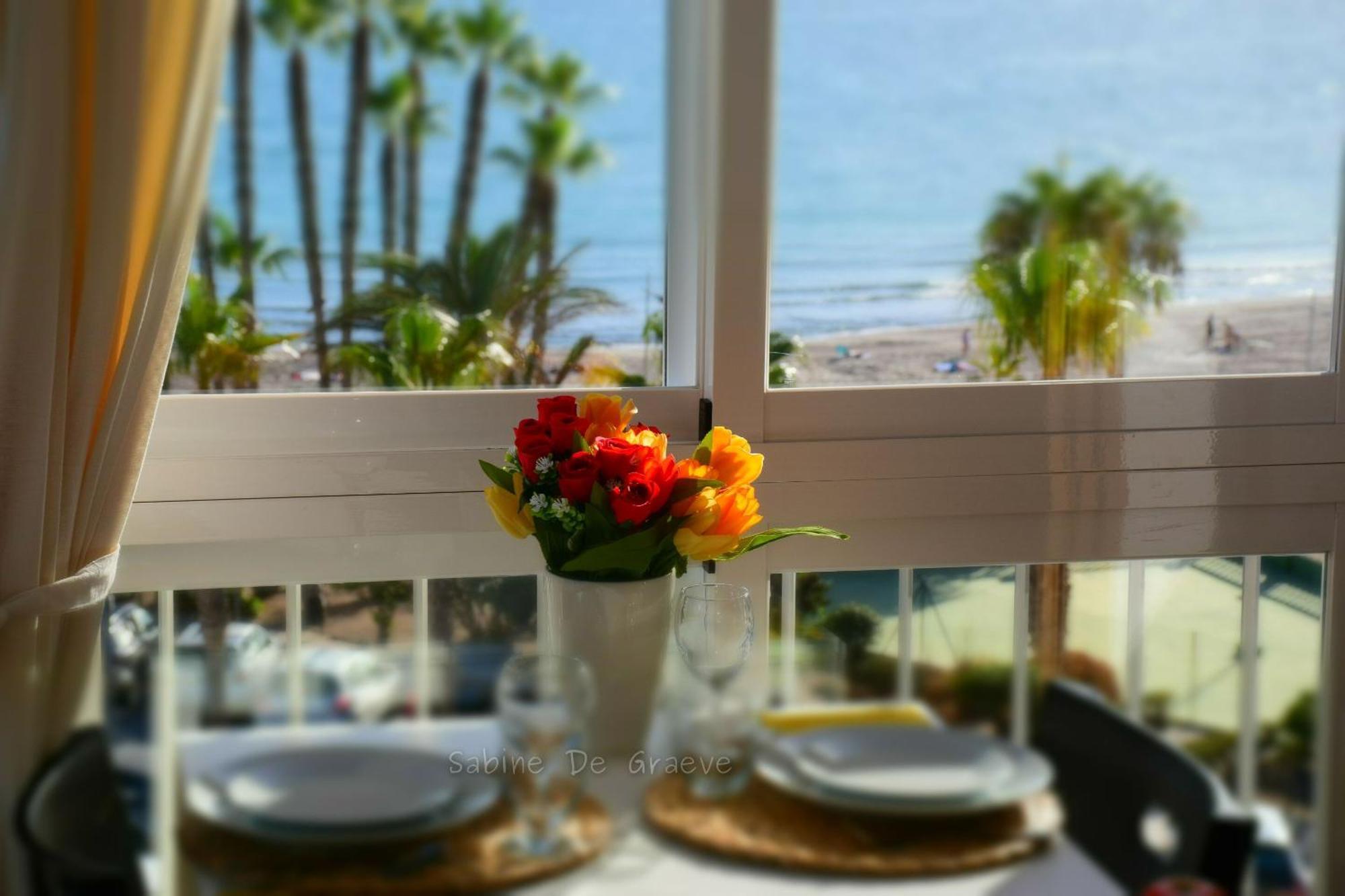 Love Nest By The Sea Wake Up With Ocean Views In Every Room Ruselo R408 Торрокс Екстер'єр фото